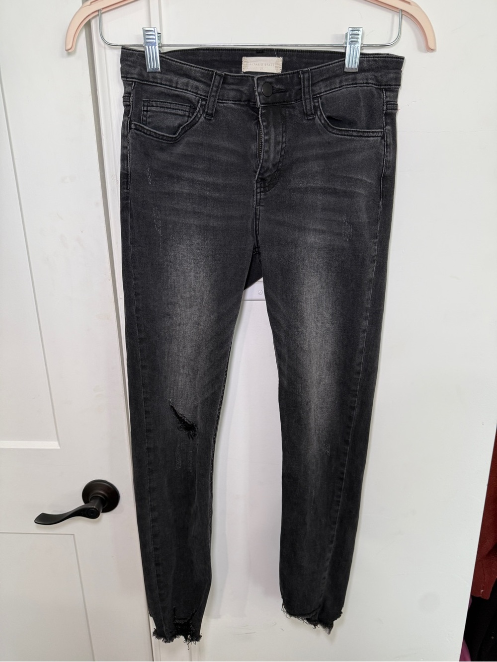 Altar'd State Black Distressed Skinny Jeans Raw Hem Size 27 / 5
